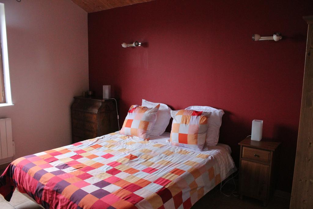 Ferme De La Corbette Bed & Breakfast Cluny Bagian luar foto